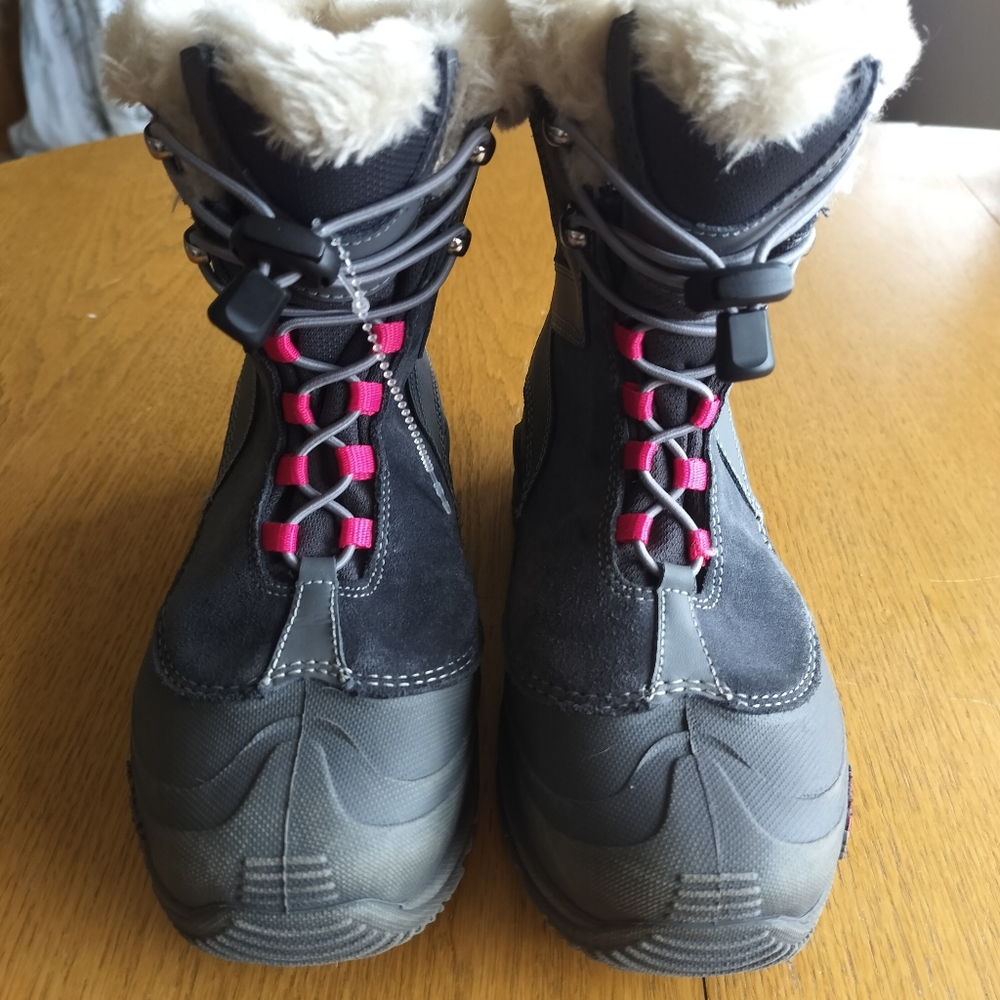 Columbia Youth Bugaboo Omni Heat Boots US Size 4